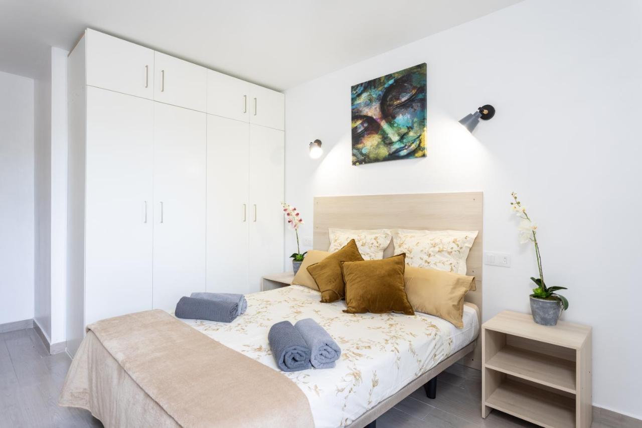 Classbnb - Three Spacious Apartments 150M From The Las Americas Promenade Arona  Exterior photo