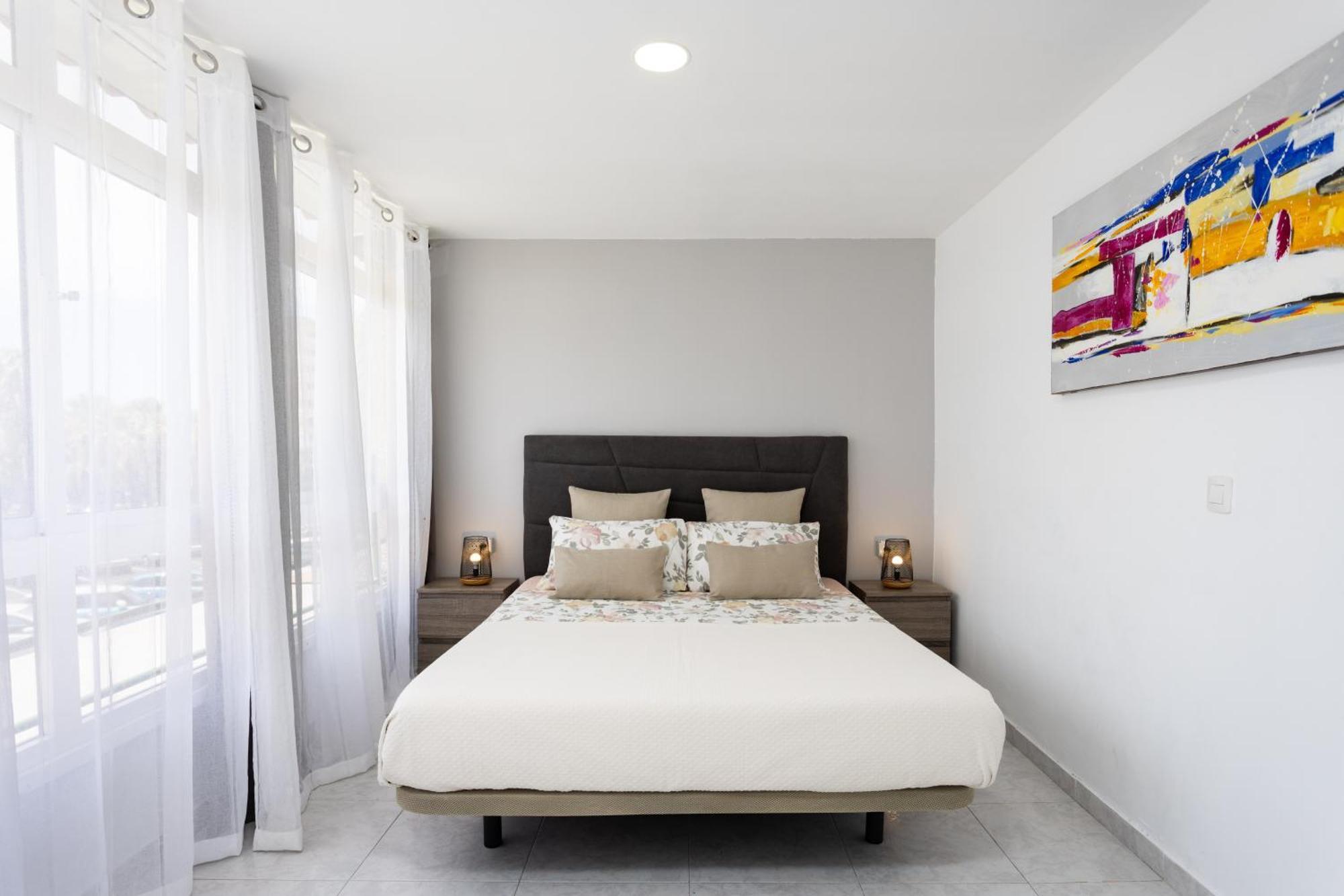 Classbnb - Three Spacious Apartments 150M From The Las Americas Promenade Arona  Exterior photo